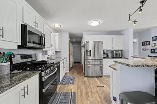 3977 Commodore Ln, Muskegon, MI 49442 - Photo 12