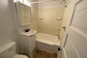 819 Oak St, Kalamazoo, MI 49008 - Photo 8