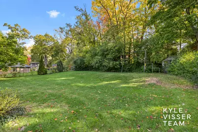 508 Cambridge Boulevard SE, East Grand Rapids, MI 49506 - Photo 46