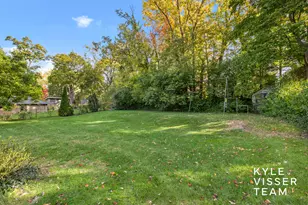 508 Cambridge Blvd SE, East Grand Rapids, MI 49506 - Photo 46