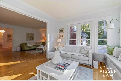 508 Cambridge Boulevard SE, East Grand Rapids, MI 49506 - Photo 10