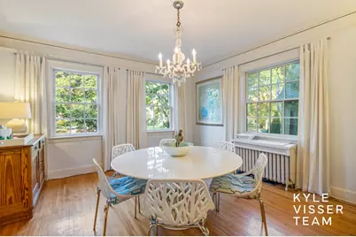 508 Cambridge Boulevard SE, East Grand Rapids, MI 49506 - Photo 12