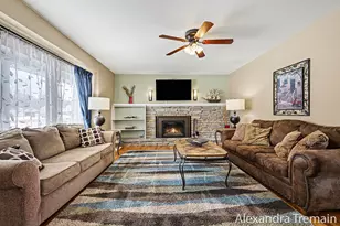 6325 8th Ave SW, Grandville, MI 49418 - Photo 4