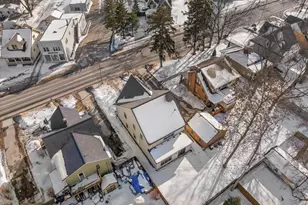 581 S Shore Dr, Holland, MI 49423 - Photo 54