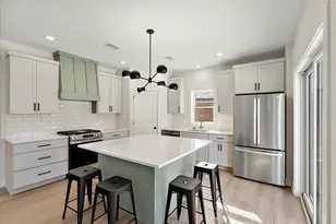 581 S Shore Dr, Holland, MI 49423 - Photo 14