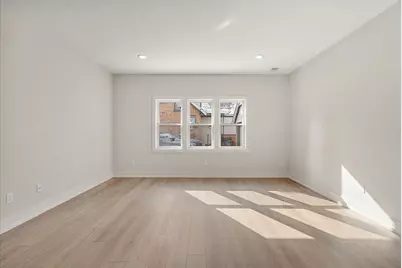 581 S Shore Drive, Holland, MI 49423 - Photo 10