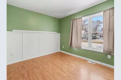 318 Meeking Street, Muskegon, MI 49442 - Photo 12