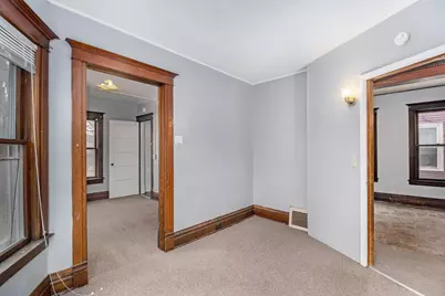 712 W Vine Street, Kalamazoo, MI 49008 - Photo 4