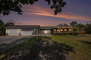 7914 Stony Lake Rd, Jackson, MI 49201 - Photo 2