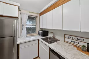 2327 Fernwood Ave, Ann Arbor, MI 48104 - Photo 10