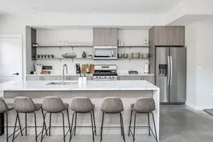 7400 Lake Solis Dr, Stevensville, MI 49127 - Photo 6