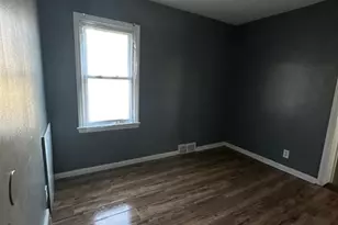 10444 Wayburn St, Detroit, MI 48224 - Photo 8