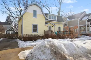 555 St Joseph St, South Haven, MI 49090 - Photo 2