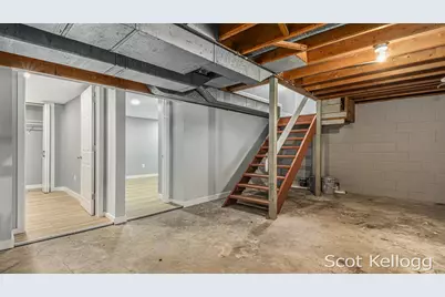 4518 Wilkshire Avenue SW, Grand Rapids, MI 49548 - Photo 12