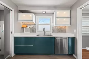 1320 Montrose Ave, Royal Oak, MI 48073 - Photo 6