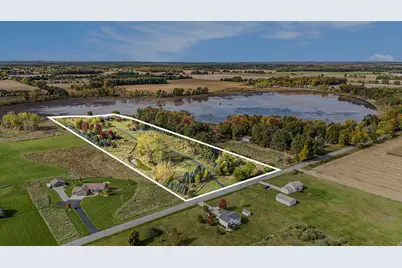 9975 Young Avenue NE, Rockford, MI 49341 - Photo 2