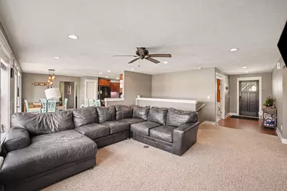 2352 Sandstone Drive, Mount Pleasant, MI 48858 - Photo 10