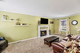 810 Yorick Path, Wixom, MI 48393 - Photo 8