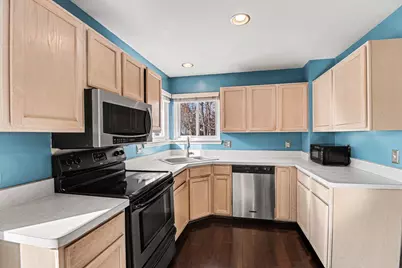 810 Yorick Path, Wixom, MI 48393 - Photo 12