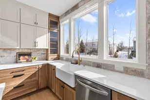 1904 Creekside Dr SW, Byron Center, MI 49315 - Photo 22