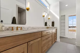 1904 Creekside Dr SW, Byron Center, MI 49315 - Photo 34