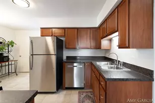 1287 Lamont Ave NW, Grand Rapids, MI 49504 - Photo 12