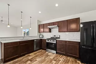 1041 Cooley Mill Ln, Vicksburg, MI 49097 - Photo 8