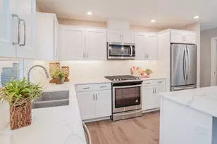 3708 Marabella Pl, Kalamazoo, MI 49006 - Photo 6