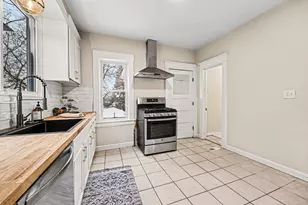 908 Hall St SE, Grand Rapids, MI 49507 - Photo 6