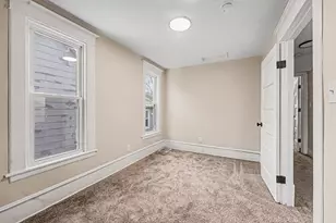 908 Hall St SE, Grand Rapids, MI 49507 - Photo 10