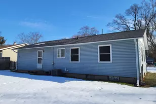 16 Arlington Dr, Battle Creek, MI 49037 - Photo 16