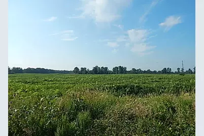 1611 E Hyde Road, Saint Johns, MI 48879 - Photo 4