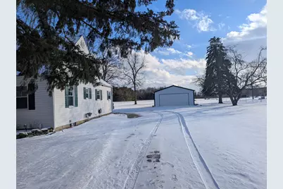 10101 Carpenter Road, Flushing, MI 48433 - Photo 2