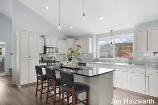 5650 16th Ave, Hudsonville, MI 49426 - Photo 4