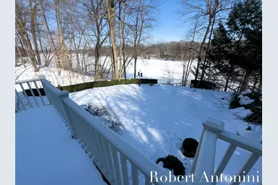 6862 Maplecrest Drive SE, Grand Rapids, MI 49546 - Photo 10