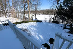 6862 Maplecrest Dr SE, Grand Rapids, MI 49546 - Photo 10