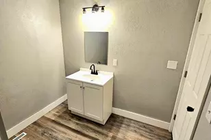 108 E Murray Ave, White Pigeon, MI 49099 - Photo 20