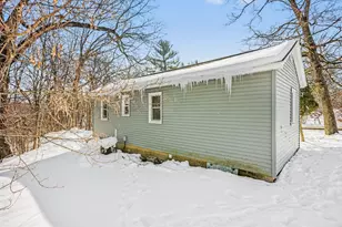 329 Bond St, Allegan, MI 49010 - Photo 20