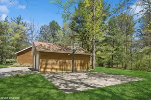 6490 E Chikaming, Sawyer, MI 49125 - Photo 38