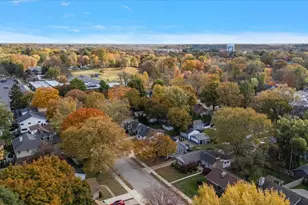 342 Maywood Ave, Rochester, MI 48307 - Photo 12