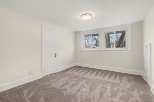 324 Trimble Ave, Kalamazoo, MI 49048 - Photo 12