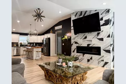 103 Cottonwood Court, Litchfield, MI 49252 - Photo 2