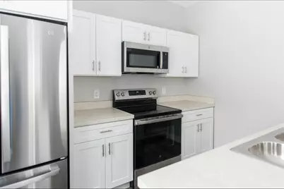 501 Fenimore Avenue, Kalamazoo, MI 49048 - Photo 4