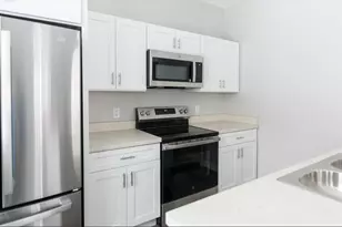 501 Fenimore Ave, Kalamazoo, MI 49048 - Photo 4