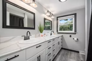 4085 Quainton Rd, Norton Shores, MI 49441 - Photo 12