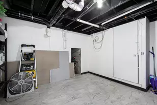 4085 Quainton Rd, Norton Shores, MI 49441 - Photo 20