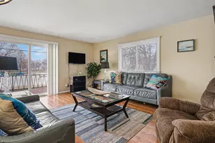 1438 Beach St, Muskegon, MI 49441 - Photo 2