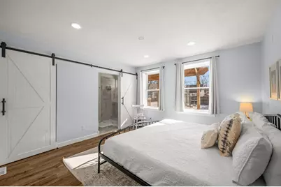 624 Erie Street, South Haven, MI 49090 - Photo 28