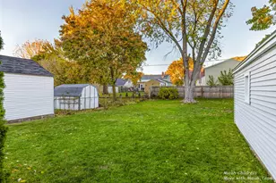 1019 Drexel Dr NE, Grand Rapids, MI 49505 - Photo 32