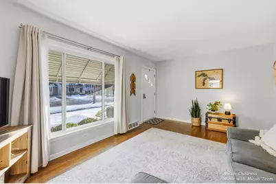 1019 Drexel Drive NE, Grand Rapids, MI 49505 - Photo 10